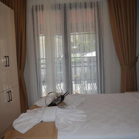 Garden Elisa Hotel Istanbul Ngoại thất bức ảnh