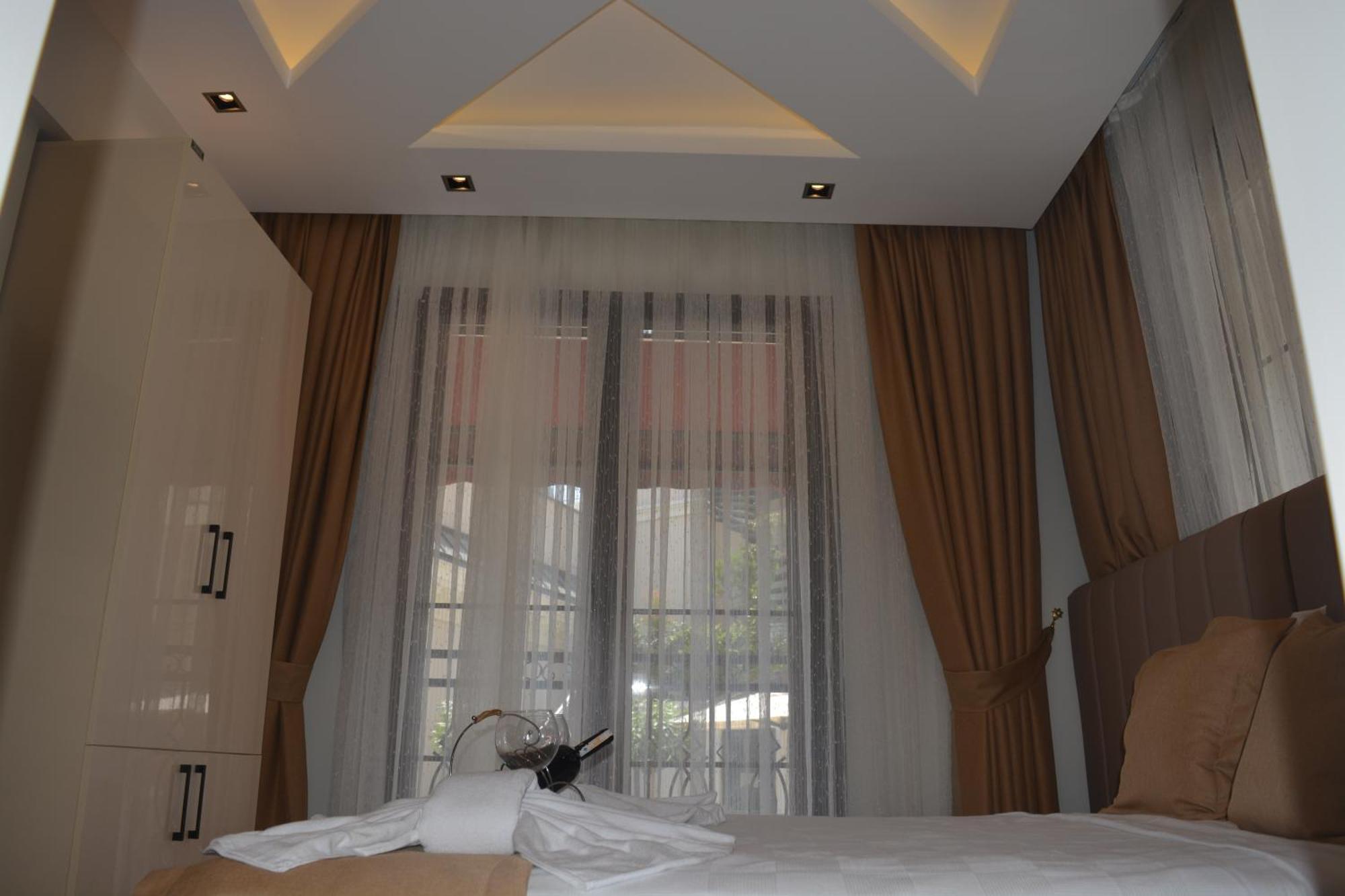 Garden Elisa Hotel Istanbul Ngoại thất bức ảnh